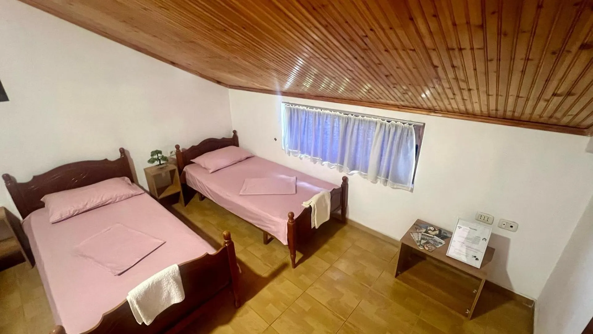 Happy Corner Guest House Shkodër Auberge de jeunesse