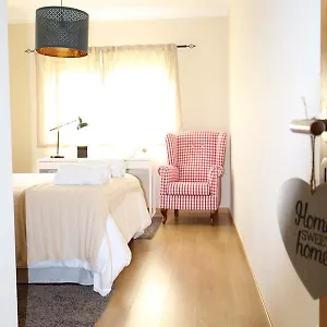 https://loule-guest-house.hotelaalgarve.com